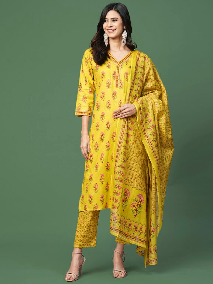 Opive Fashion Women's Cotton V Neck Straight Kurta Pant And Dupatta Set - Image 5