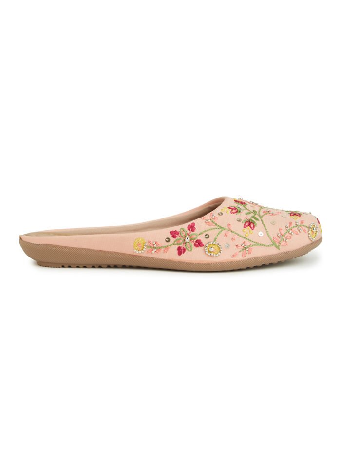 Women Embellished Ethnic Mules - Image 3