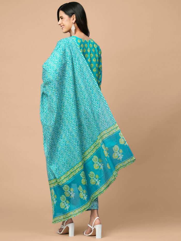 Floral Printed Pure Cotton Kurta With Pant & Dupatta - Image 4