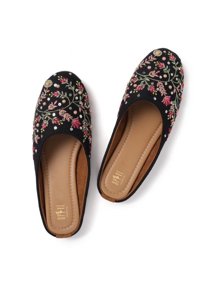 Women Black Ethnic Flats - Image 2