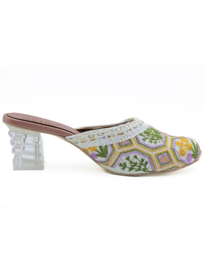 Vintage Bloom Ivory Embroidered Block Heels - Image 3
