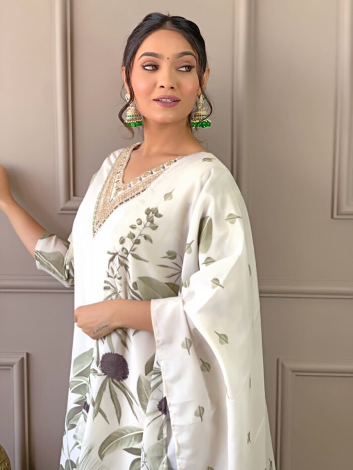 Pista Threadwork Cotton Festive Suit - Image 5