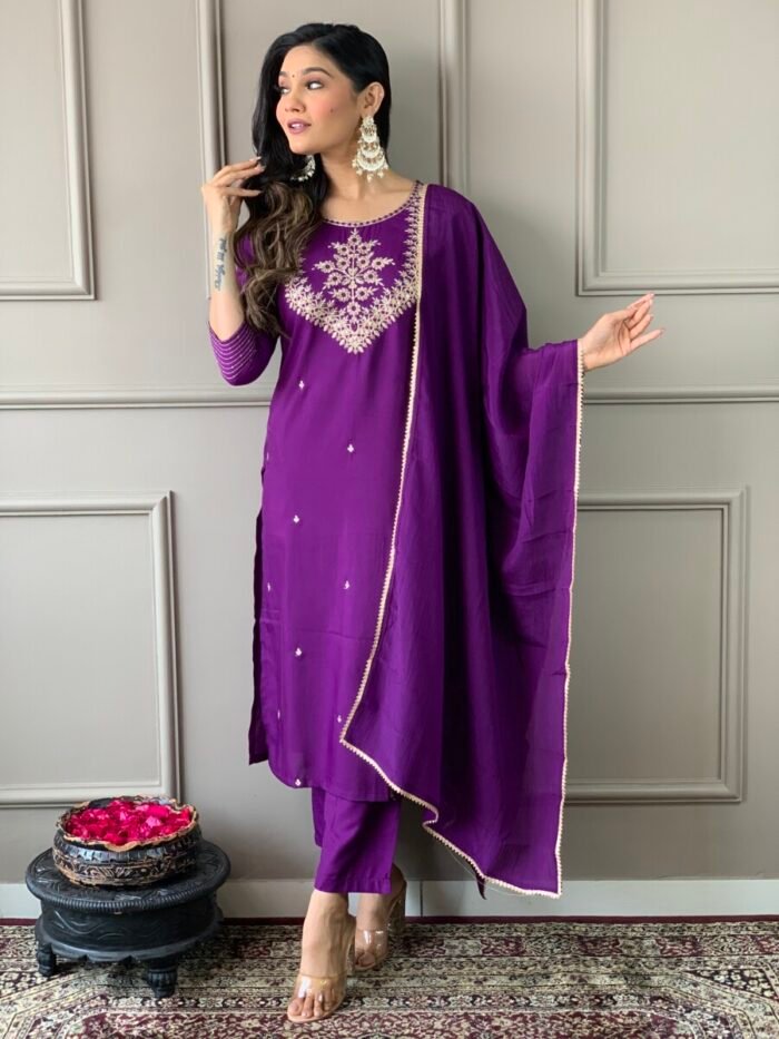 Lavender Threadwork Cotton Festive Suit - Image 4