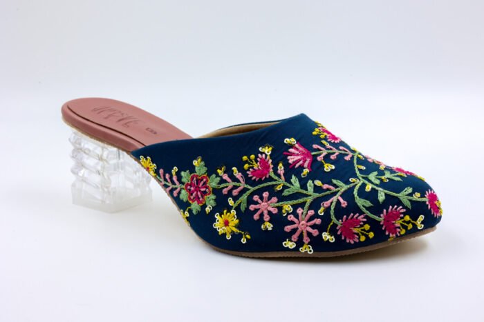 Blush Petal Embroidered Mules 🌸💫 - Image 3