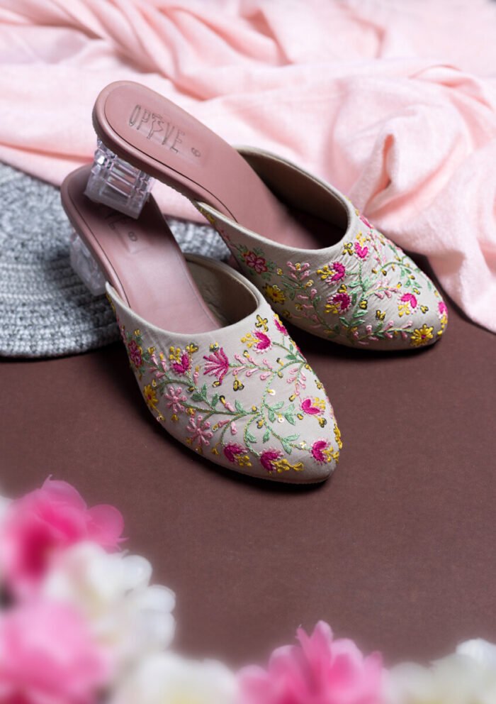 Scarlet Blossom Embroidered Mules 🌺✨
