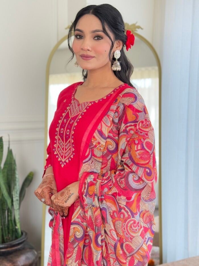 Pink Threadwork Cotton Festive Suit - Image 4