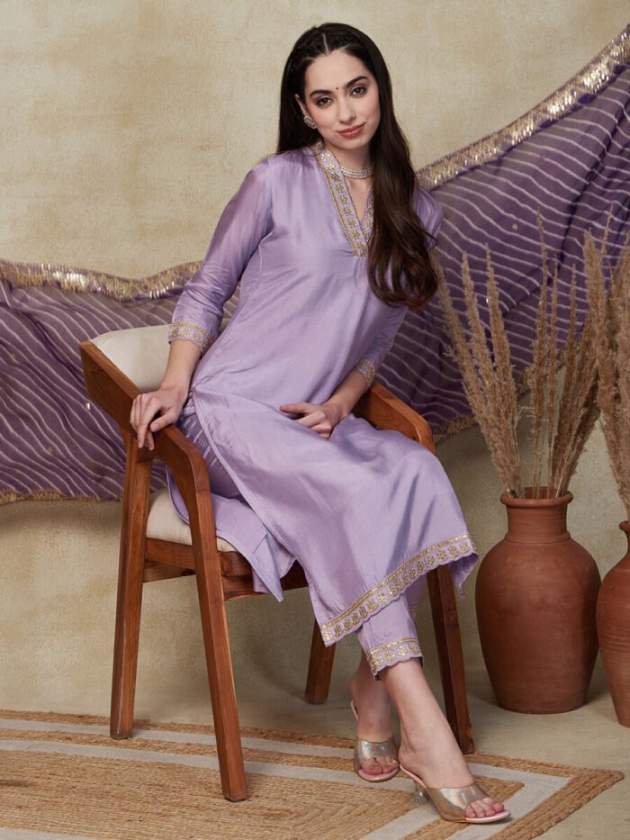 Women Embroidered Viscose Silk Blend kurta Pant Dupatta set