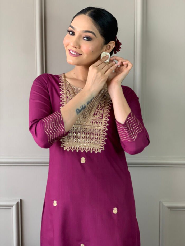 Wine Cotton Floral Threadwork Suit Set - Image 4