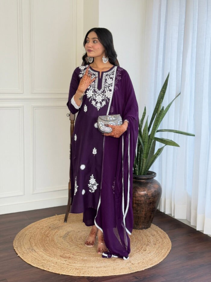 Violate Handwork Cotton Suit - Image 2
