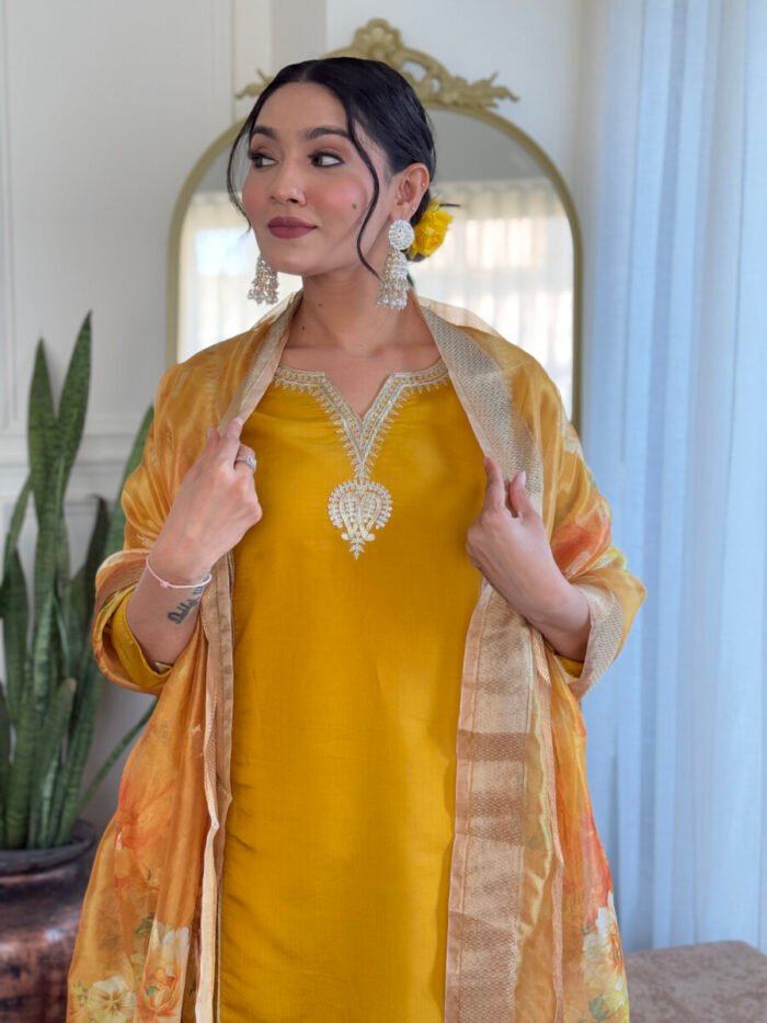 Musted Threadwork Cotton Festive Suit - Image 5